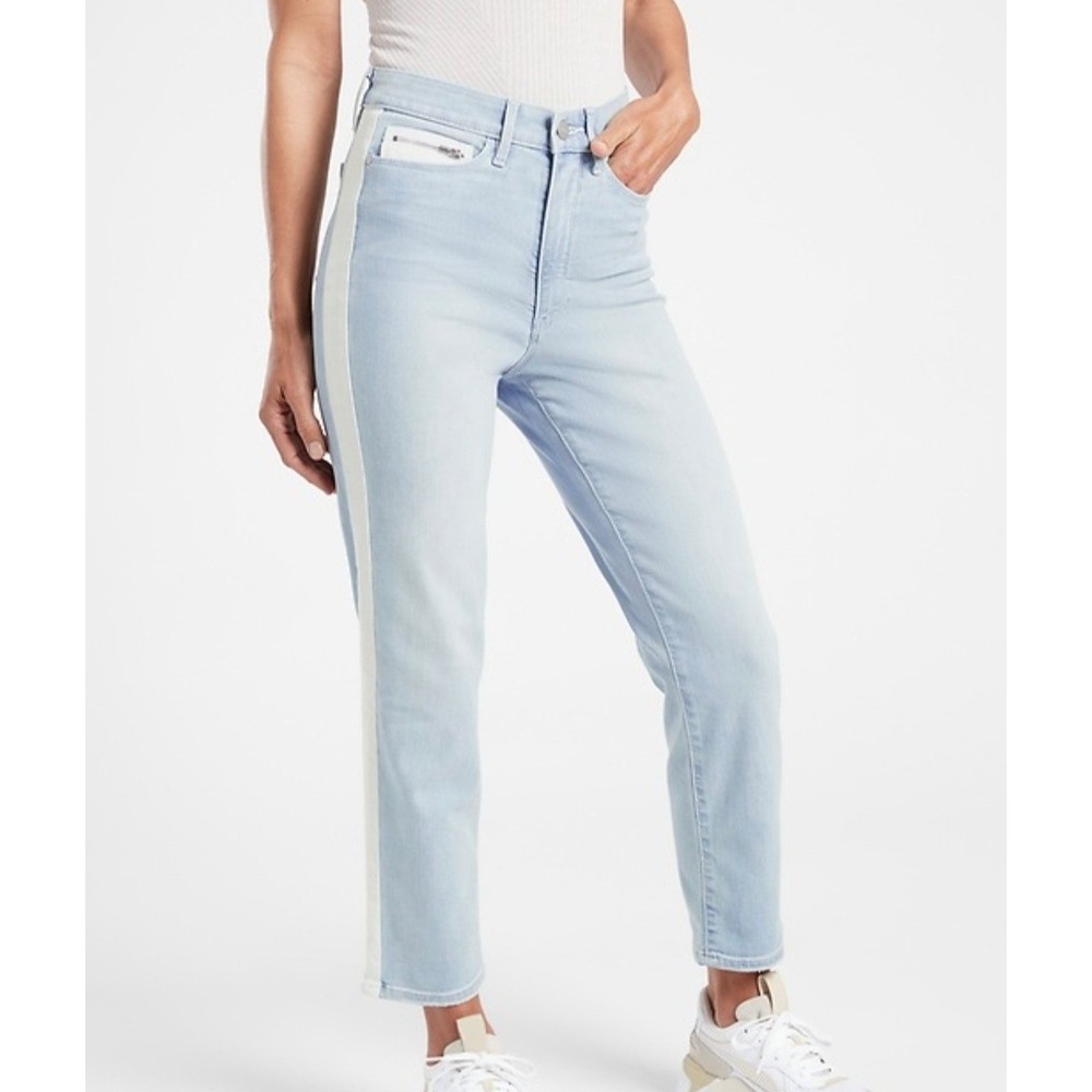 Athleta Sculptek Straight Leg Crop Light Wash Stripe 14T